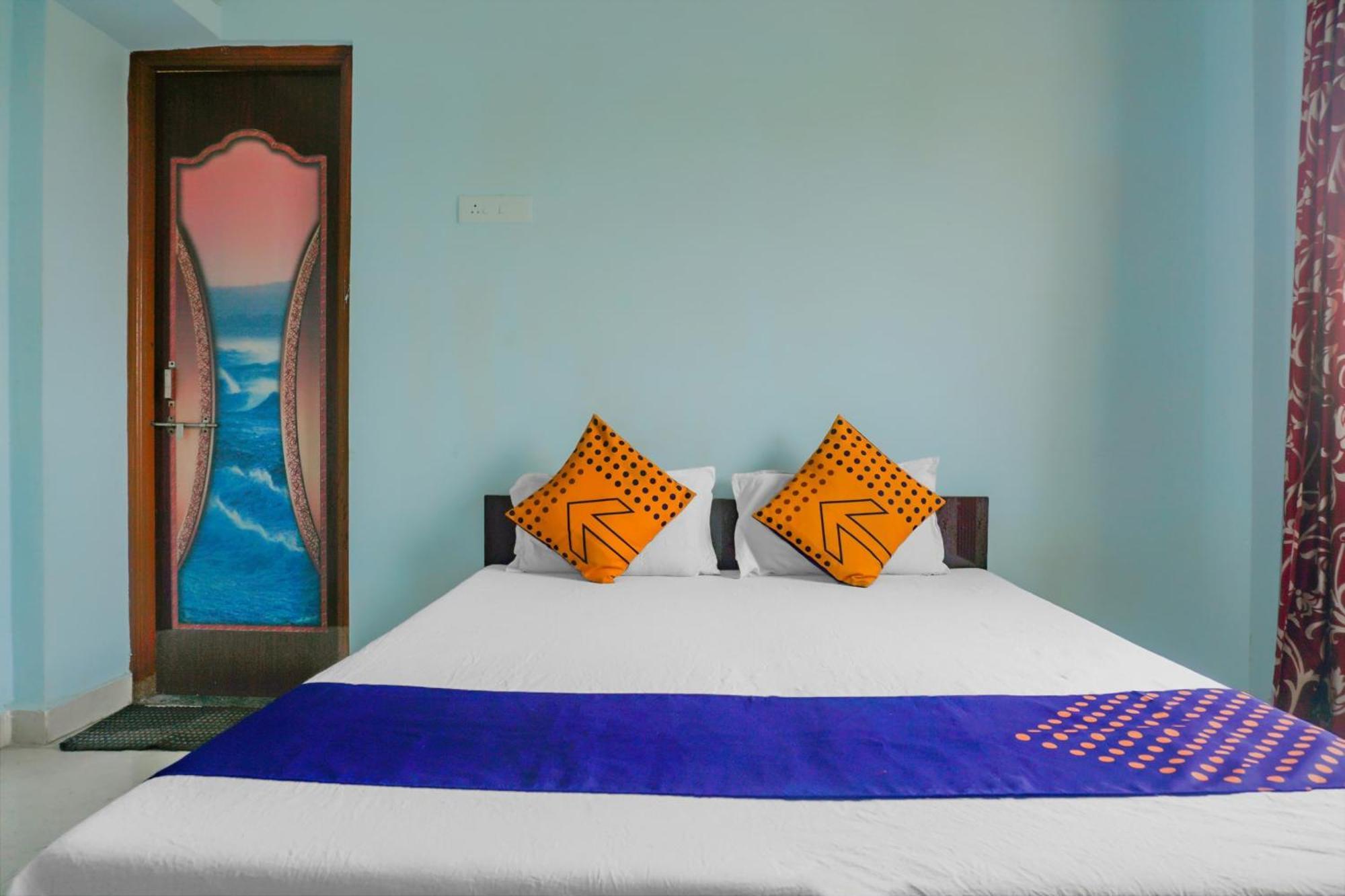 Spot On 79676 Hote Kinara Lodging And Restaurant Daund エクステリア 写真
